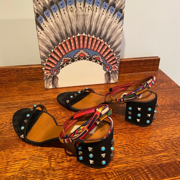 Valentino Garavani studded sandals size 10 - Picture 6 of 10